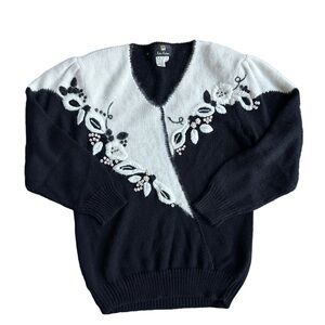 Fully Fashion Women Vintage Angora Wool Blend Knit V-Neck Sweater Floral Pattern